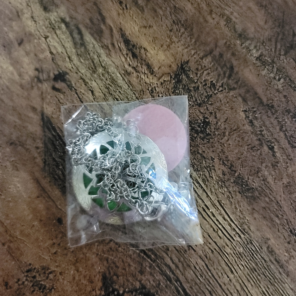 Essential Oil Diffuser Necklace